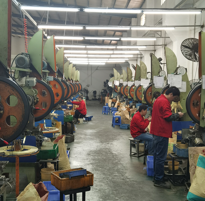 Eyken -tuotantolinja Nuote -metalleissa