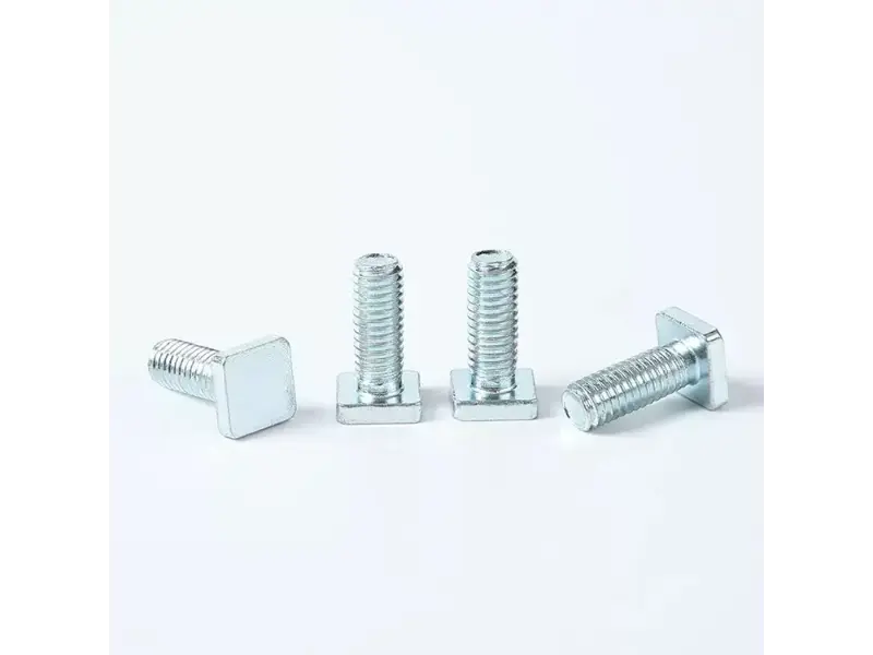 Missä käytät edelleen nelikantaista ruuvia?